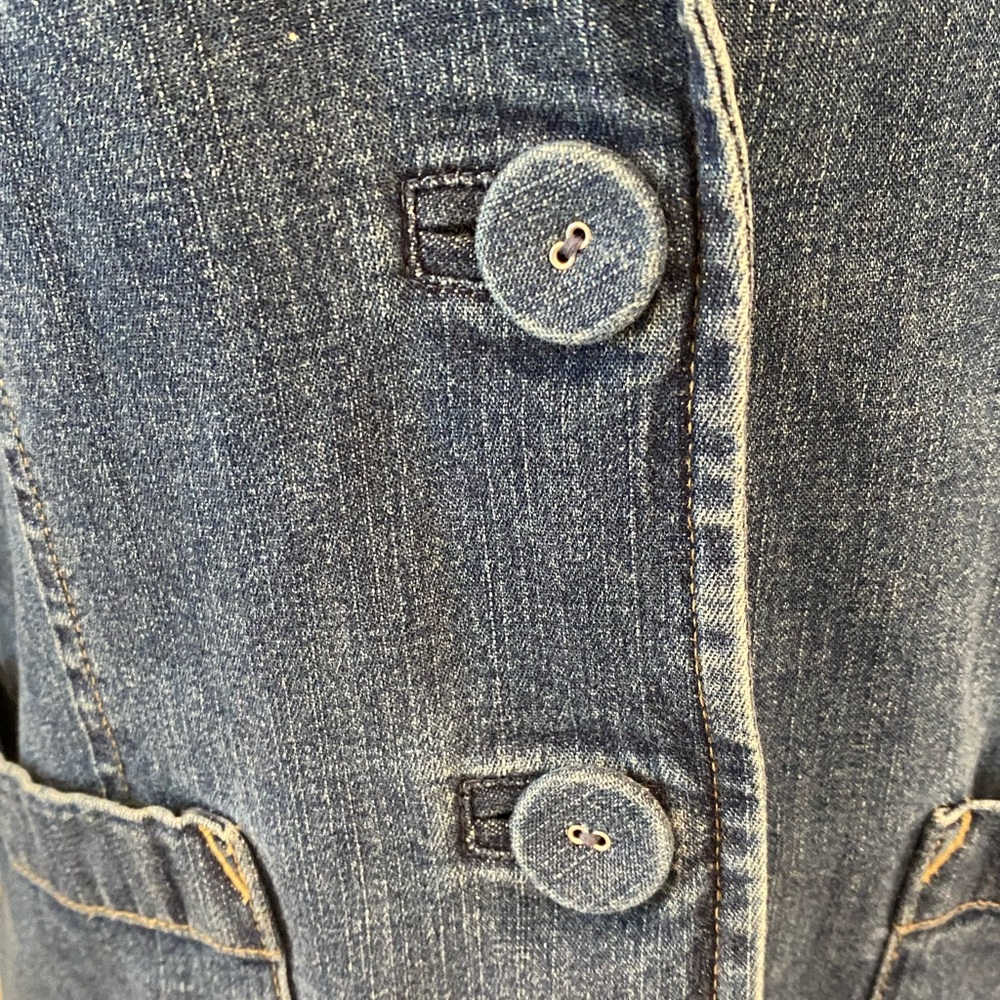 Talbots Womens Denim Blazer / Stretch Denim / Medium Stonewash/ Size 8 - Picture 5 of 10